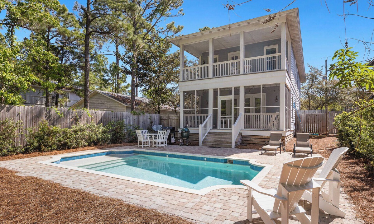 San Juan House | Seagrove Beach Home + Private Pool & Bikes
