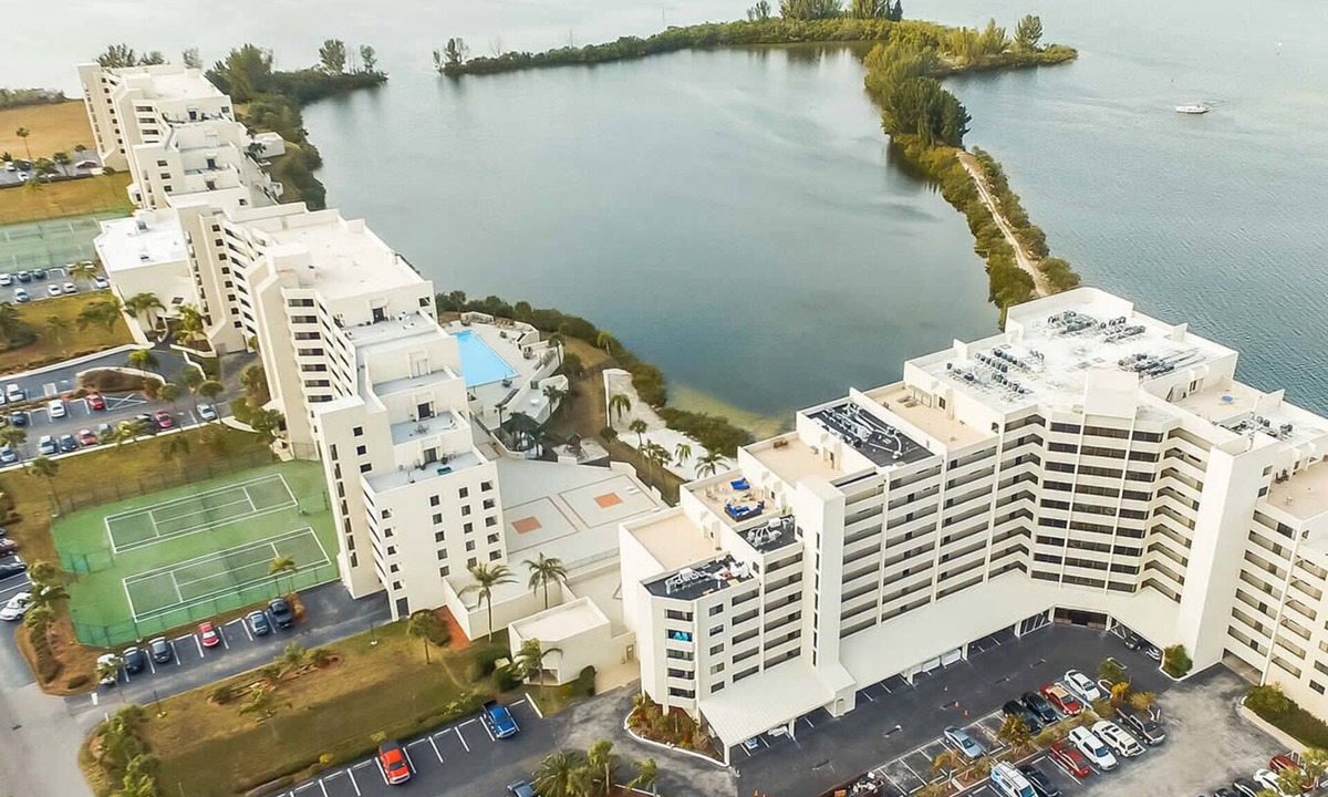 Hudson Condo | Serene 1 Bed/1 Bath Condo on Gulf Coast with Resort-Style Amenities