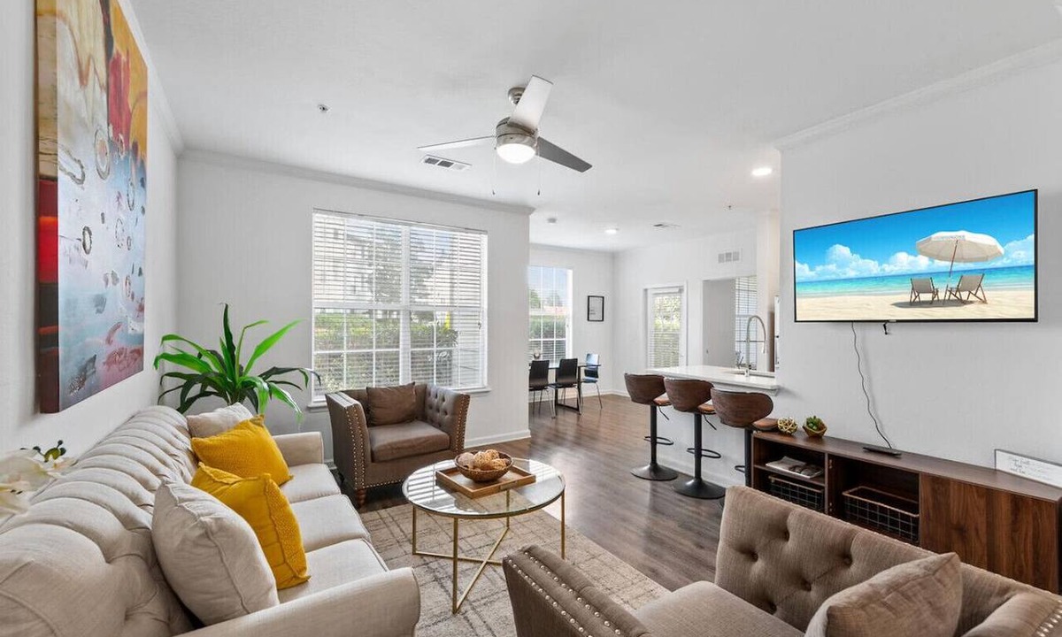 Southside Apartment | Serene Bliss: Stylish 1BR Unit in Resort Complete
