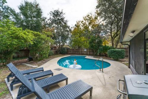 Sunbeam House | Serenity at Chatwood Pool Grill