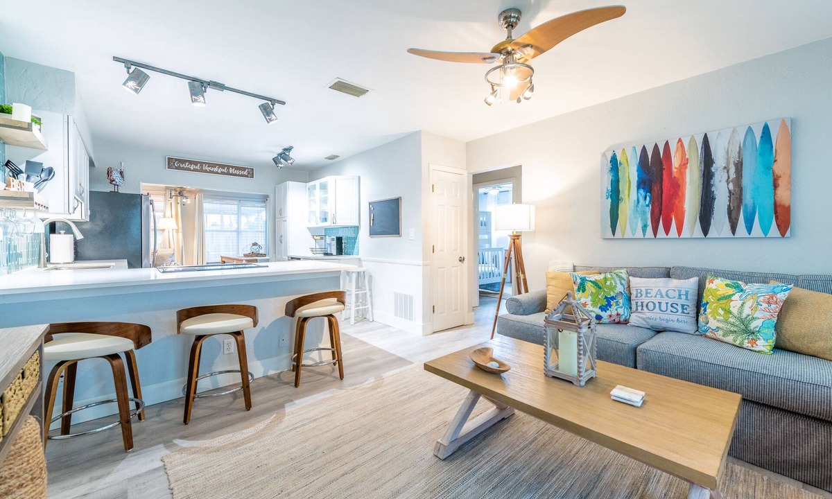 Ocean Breeze Estates House | Shore Fun By the Sea - 5 min walk - private beach approach
