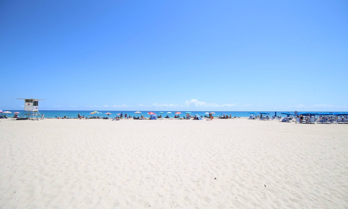 Singer Island Apartment | Singer Island Condo: Walk to Beach & Marina!