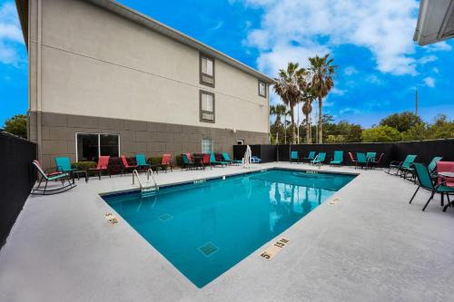 Valdosta Hotel | Sleep Inn & Suites Valdosta Mall Area
