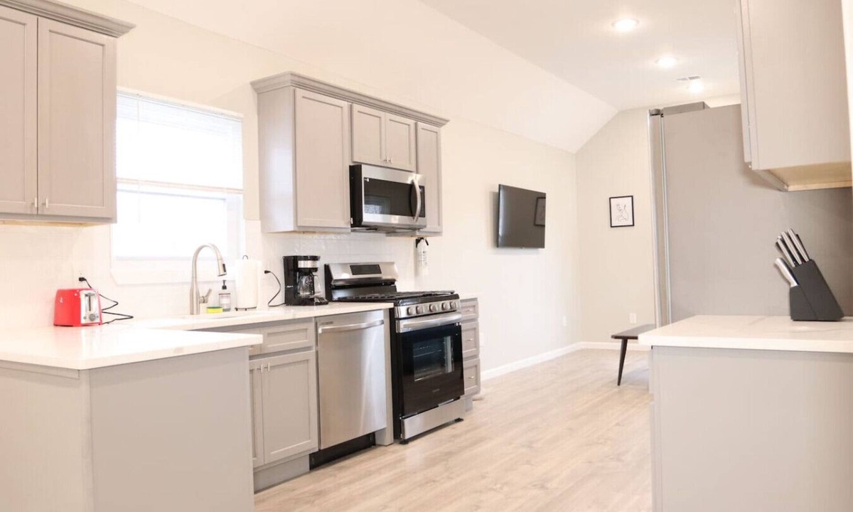 Cedar Grove Apartment | Spacious 4BR/2 Bath Home in Cedar Grove