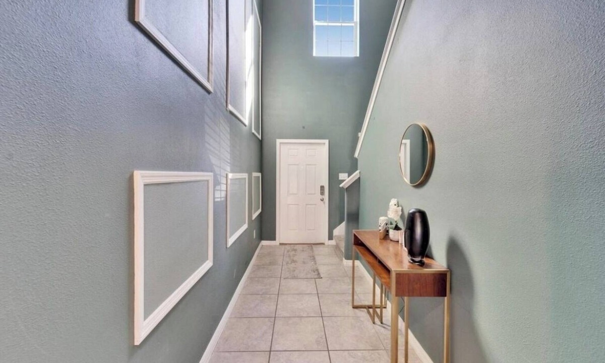 Wimauma House | Spacious 5-bedroom house in pleasant Wimauma with a warmth vibe