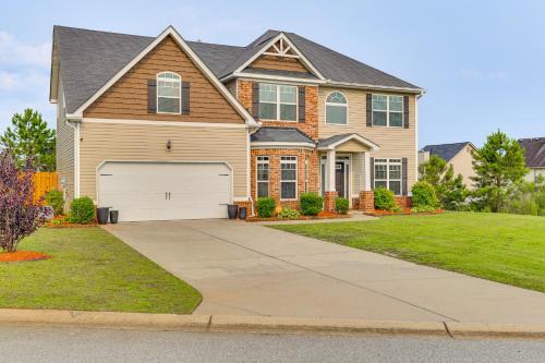 Graniteville House | Spacious Family Home w/Patio in Graniteville!