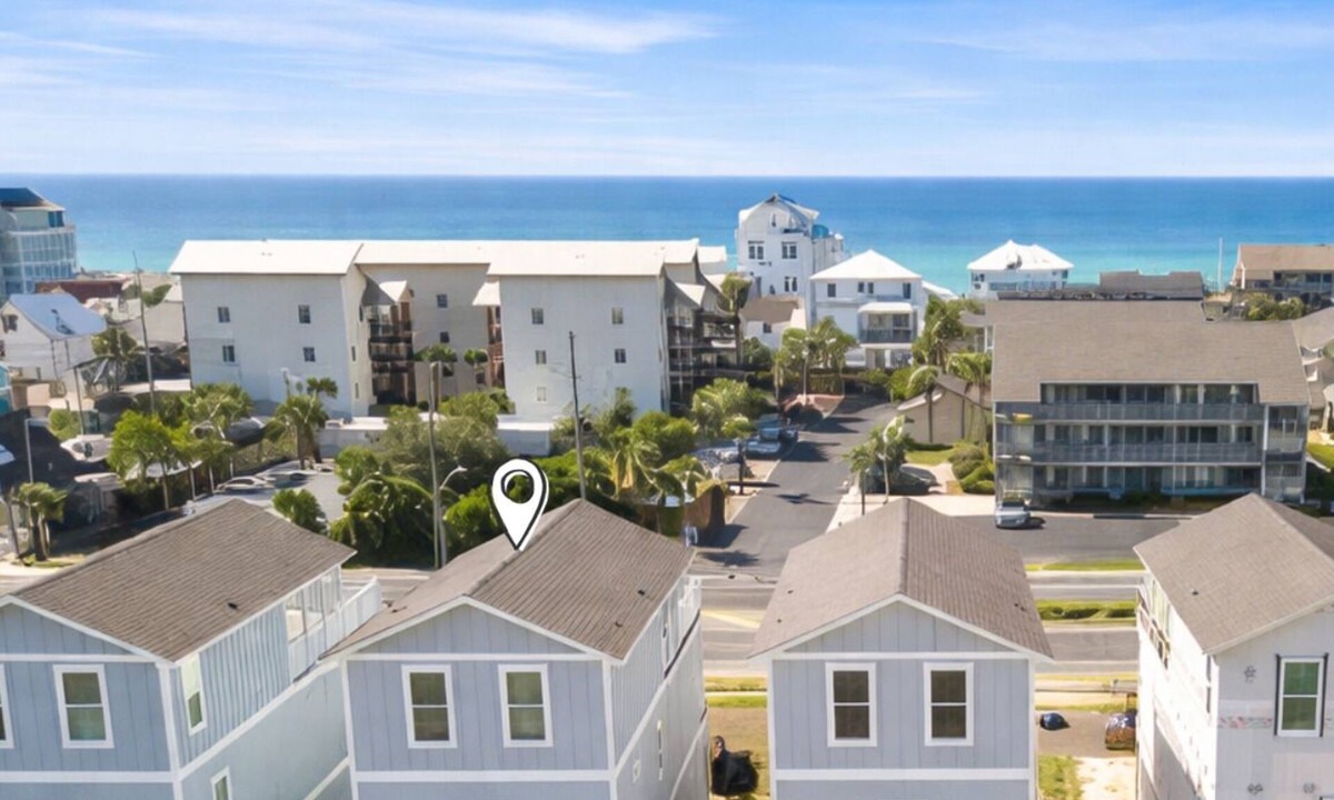 Holiday Beach House | Spacious house in Panama City Beach w/game room & rooftop deck. Walk to Beach!