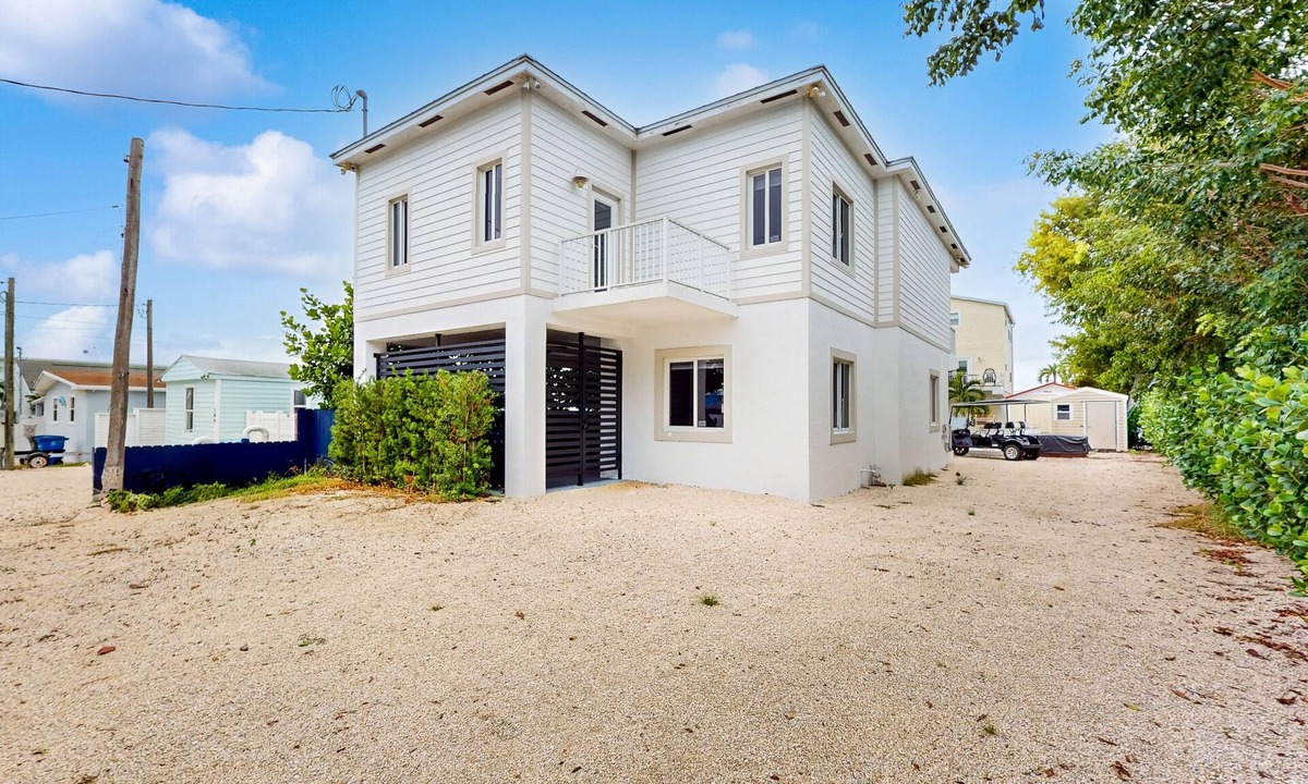 Key Largo Village House | Spacious & modern waterfront home with great outdoor space - dog-friendly