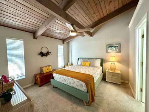 Grove City Apartment | Spot manatees from your balcony