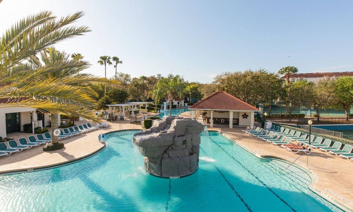 Kissimmee Condo | Star Island Resort & Club 1br mini suite, Saturday check-in