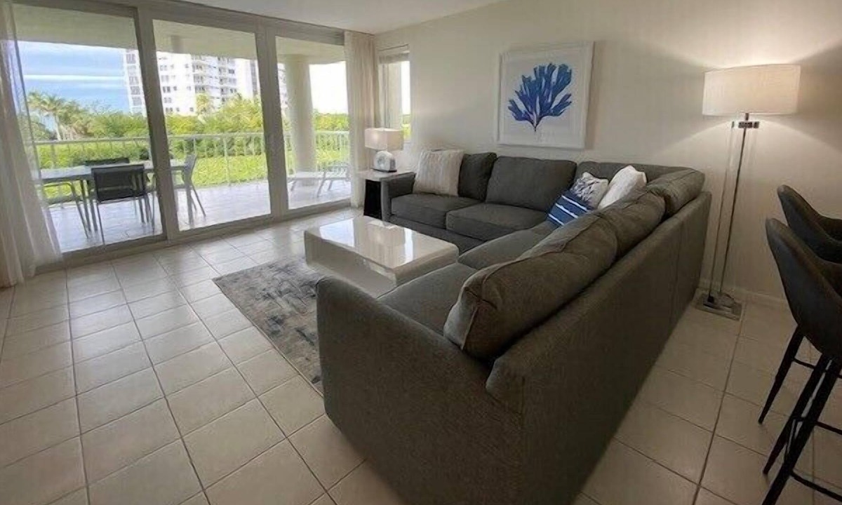 Park Shore Condo | Steps to the beach with view of the Gulf! - WS0203