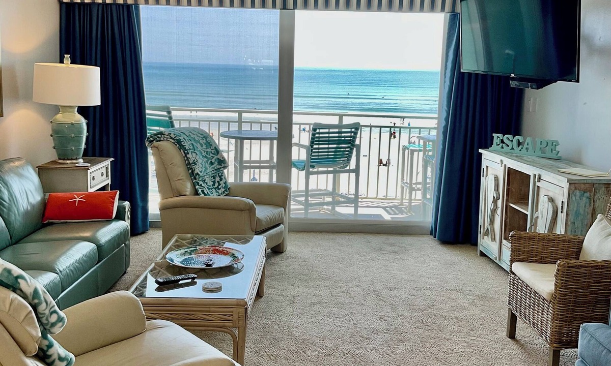New Smyrna Beach Condo | STILL AVAILABLE JANUARY 2027, 5 STAR OCEANFRONT CONDO QUIET, SO CLOSE TO FLAGLER