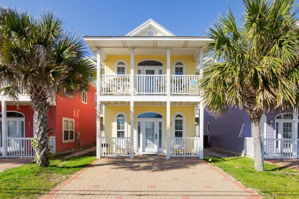 Lullwater Beach Apartment | Summertowne By BlueSwell