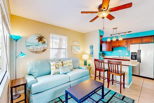 Sunset Beach House | Sunset Beach Cottage 2