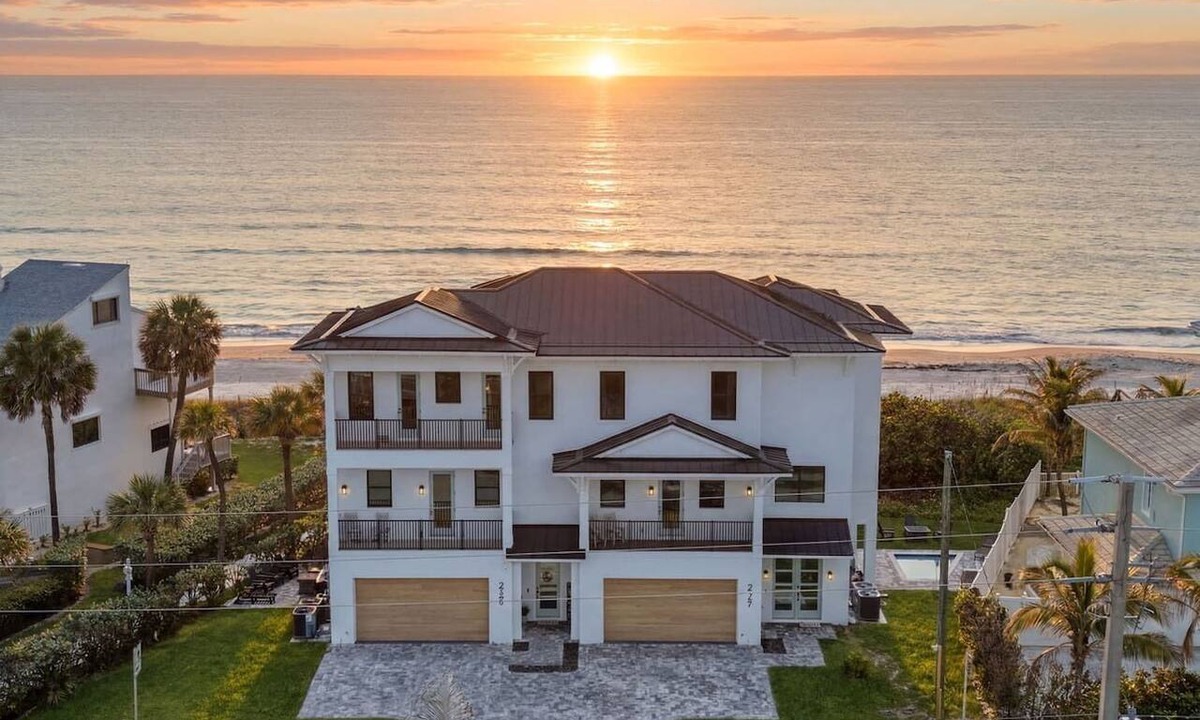 Melbourne Beach House | Sunset Oasis: Beachfront Bliss with 2 Pools, Fire Pits & Room for 16