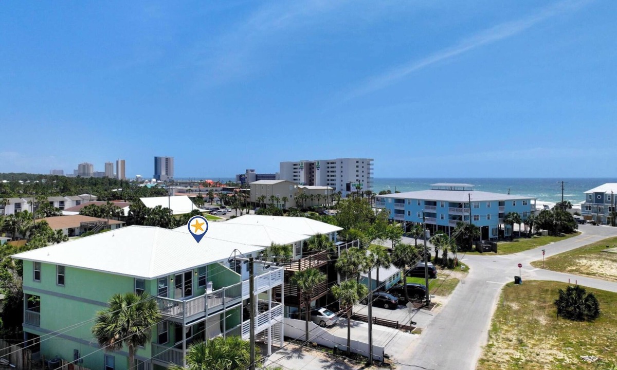 Bahama Beach House | Sunset Paradise - Pet-Friendly Beach Retreat Steps from the Gulf - Summer Sale!