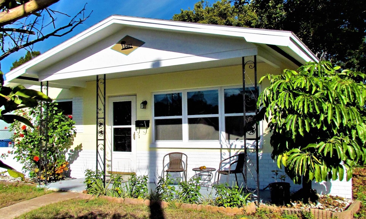 Disston Heights House | Sweet Quiet House Close to Everything!
