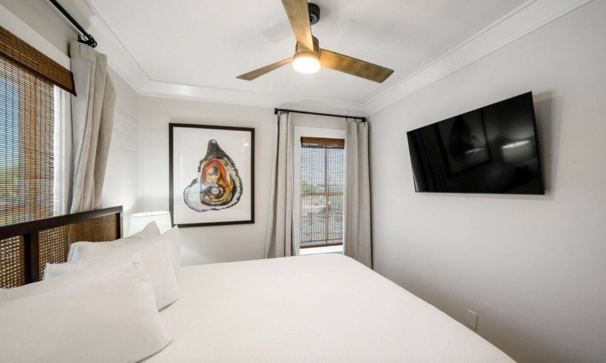 Historic Downtown Apalachicola House | Taranto House | Oyster
