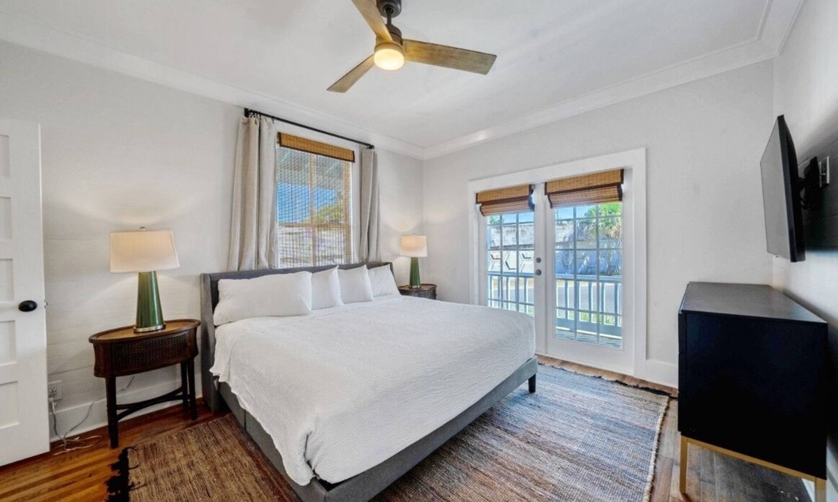 Historic Downtown Apalachicola House | Taranto House | Redfish