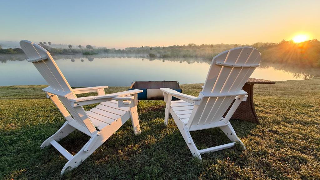 Apopka House | The little Manatee Retreat