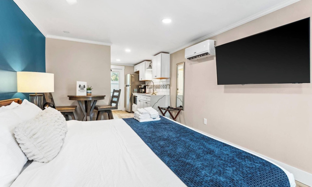 Mount Dora House | The Marigold ★ 1 Gig Wi-Fi ★ Minutes to Everything