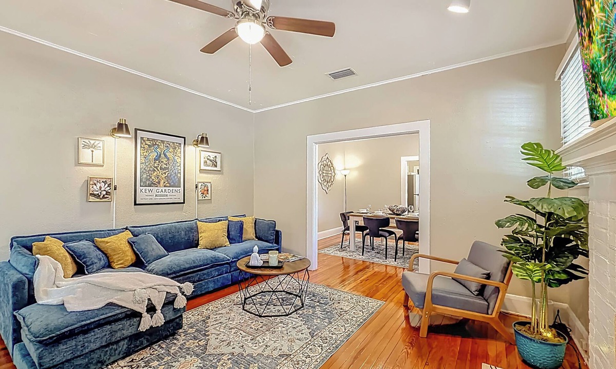 Historic Downtown House | The Peacock House - Vintage Downtown Charm
