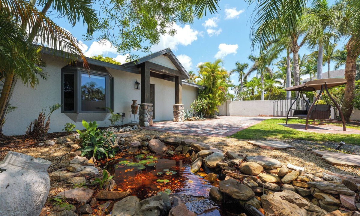 Ringling Estates House | The President - 206 “Lido Key”