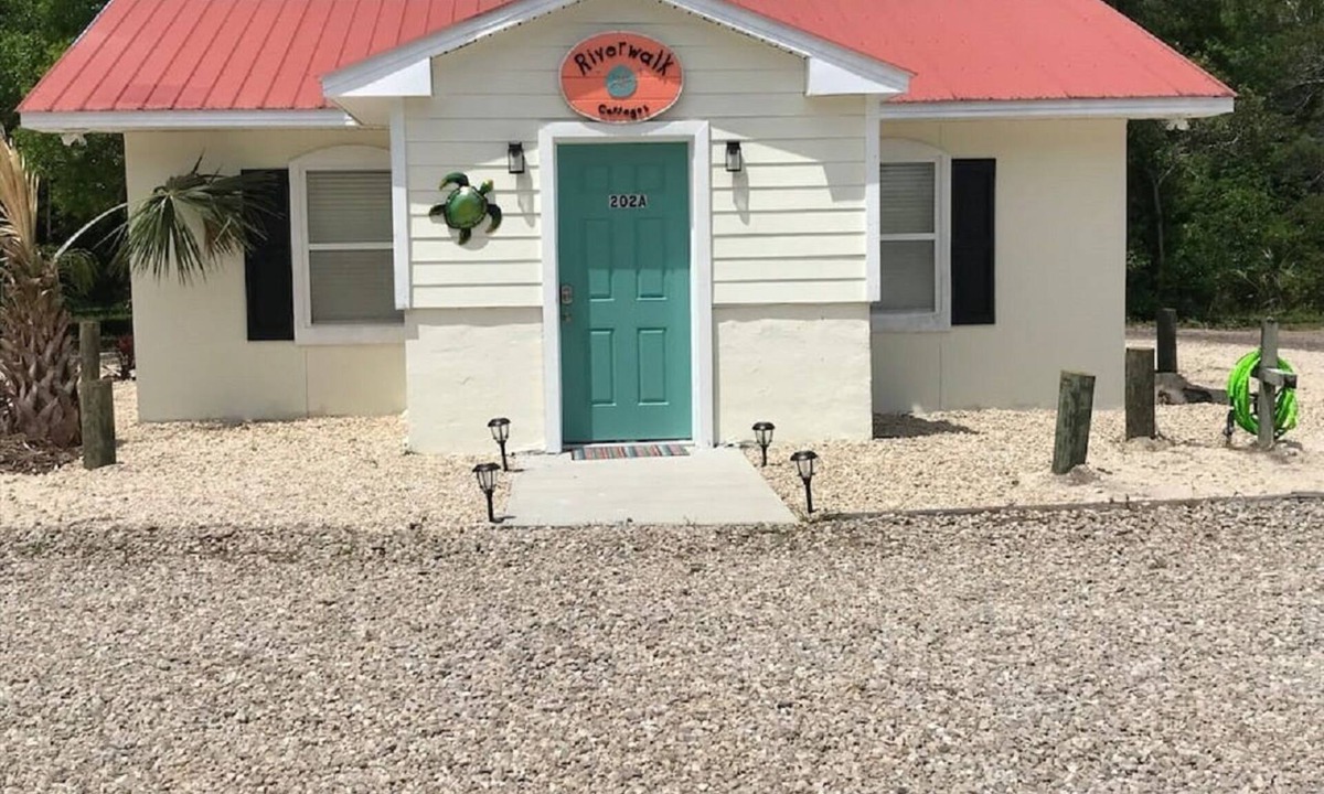 Carrabelle Apartment | The Sea Turtle at Riverwalk Cottages Unit 202A