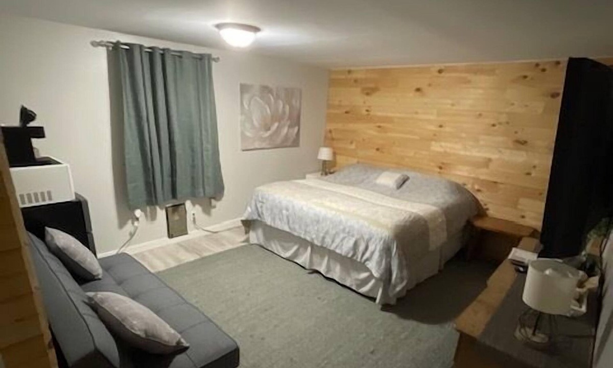 Sodus Point Apartment | The Studio at The Lodge