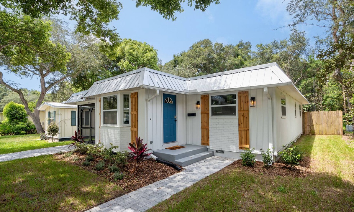 Saint Augustine Shores House | The Surf Rider | House St. Augustine with enclosed yard & on-site golf