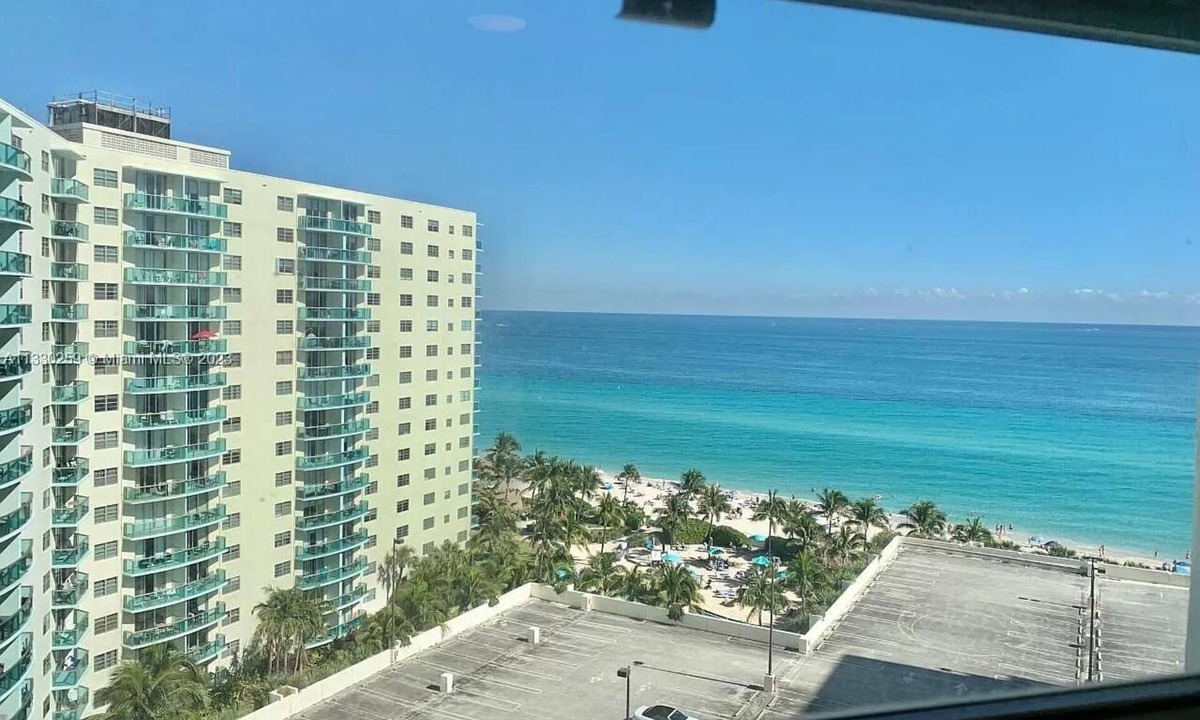 Hollywood South Central Beach Condo | The Tides Oceanview 2 Bdrm Beachfront Condo in Hollywood FL