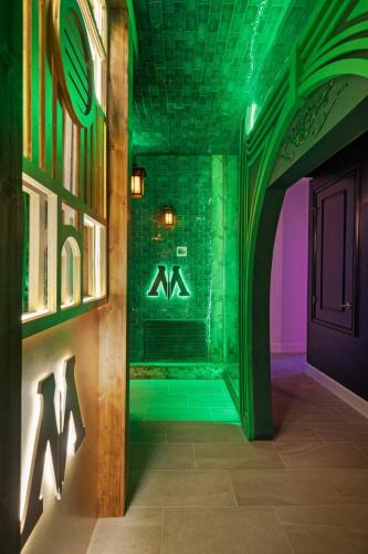 Kissimmee House | Themed 15BR Mansion - Near Parks