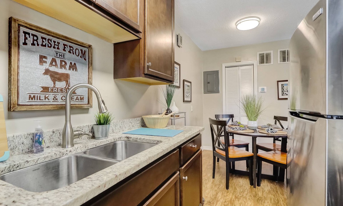 Southbank Apartment | This apartment is a 1 bedroom(s), 1 bathrooms, located in Jacksonville, FL.