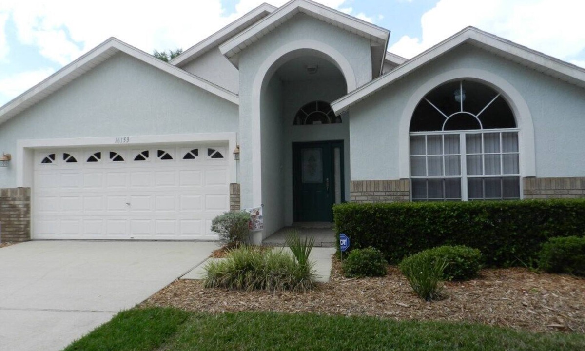 Orange Tree House | This charming country pool home is so cozy and homey! Perfect location for maximum fun! (MAG16153)
