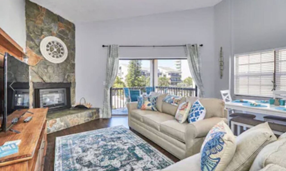 Indian Shores Condo | Top floor beach condo with gulf & inter-coastal views!