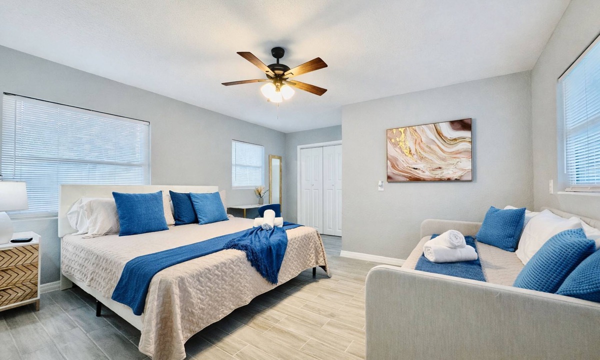 Crystal Lake Apartment | Tranquil Retreat: King Bed, Office, Patio