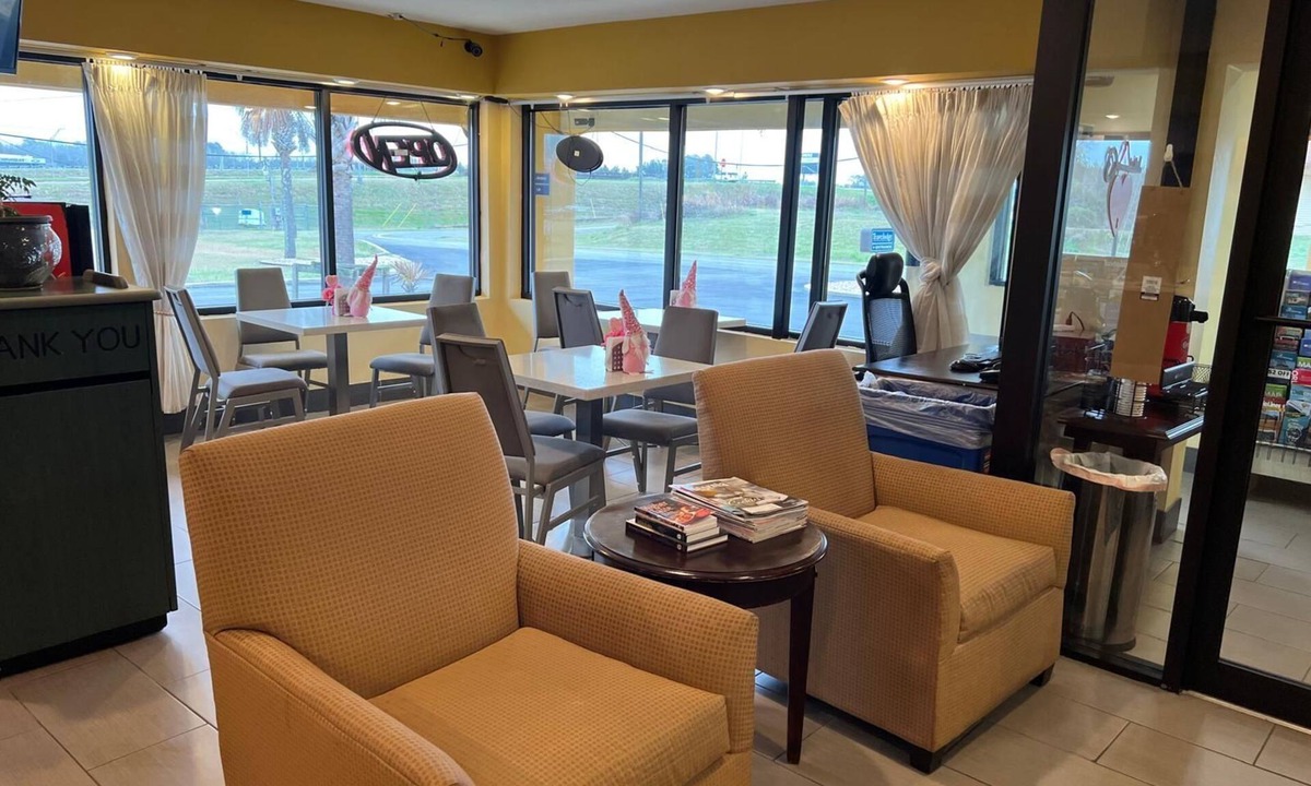 Unadilla Hotel | Travel Inn