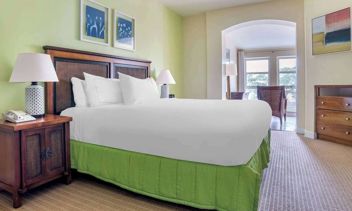 Sandestin Hotel | Tropical 1BR Suite w/2 Baths: Near Roberto’s Pizza & Village Eateries