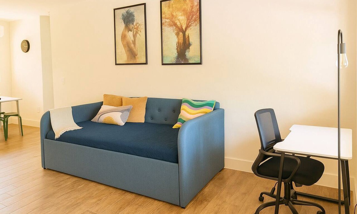 The Roads Apartment | U2 Cozy 1-Bedroom Miami · A/C & Parking · Steps from Vizcaya Metro and Brickell