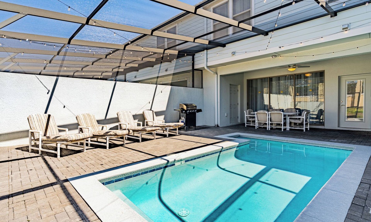 Four Corners House | Unforgettable Escape: Private Pool, PS5, Dreamy Resort, Moments from Disney