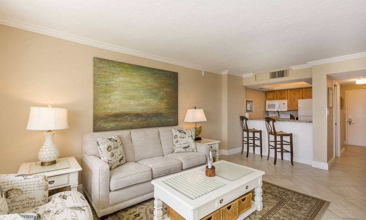 Siesta Key Condo | Unit 118- 1 Bedroom and 1 Bathroom Condominium with Partial South Views