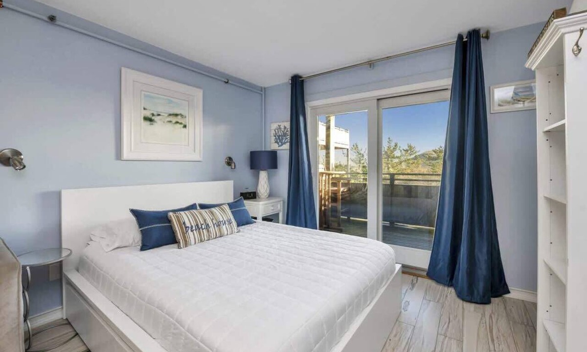 Napeague Apartment | Unit 811: Studio | 1st Floor-Garden View | Osprey