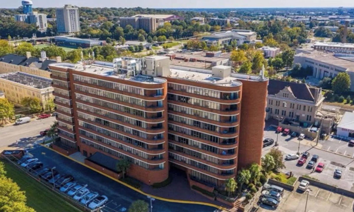 Columbia Condo | University of SC - Williams- Bryce Stadium - Downtown Cola