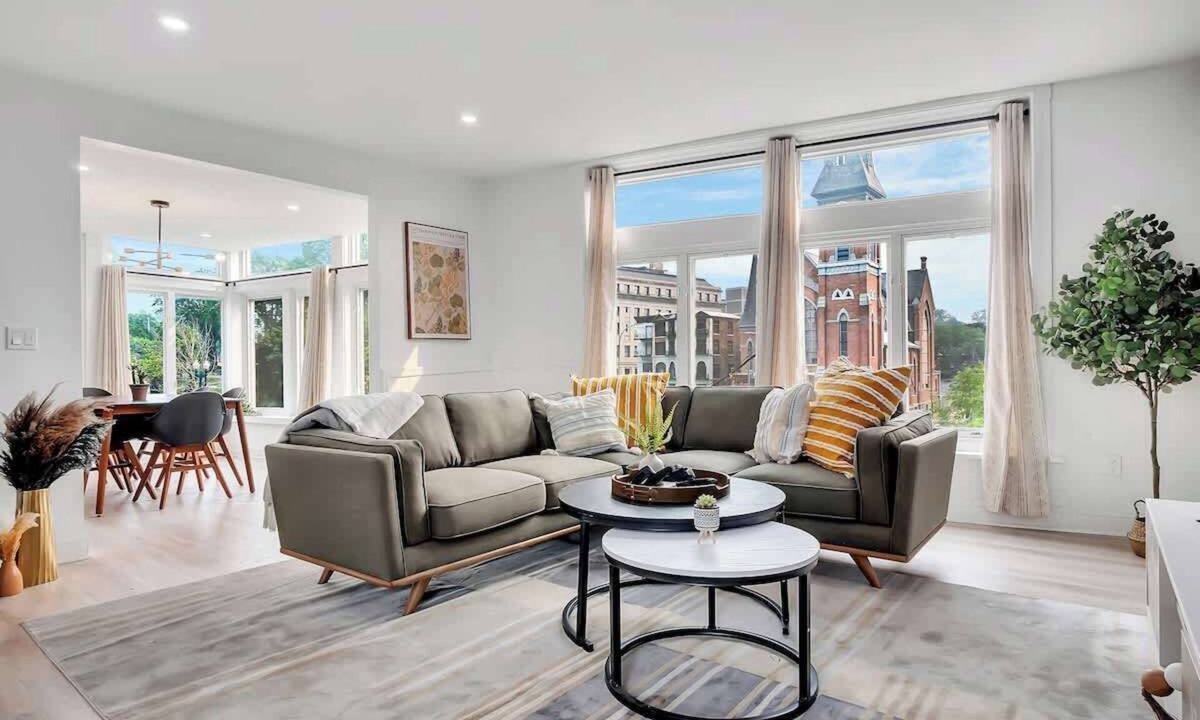 Seward Place Apartment | Urban Nest #5 | Penthouse Suite with Skyline Views