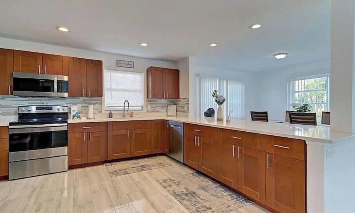 Oakland Hills House | Vacation Home Heated Pool