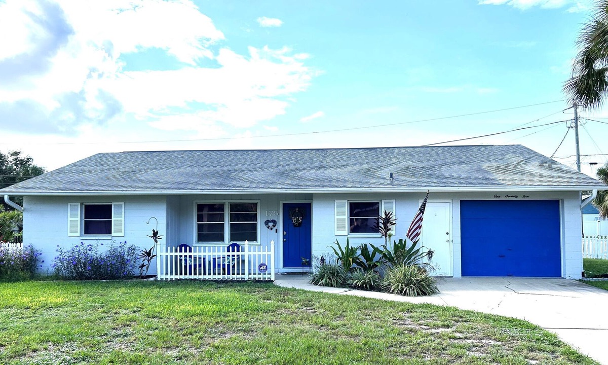 Venice Gardens House | VENICE HOME 1/2 MILE FROM THE ISLAND