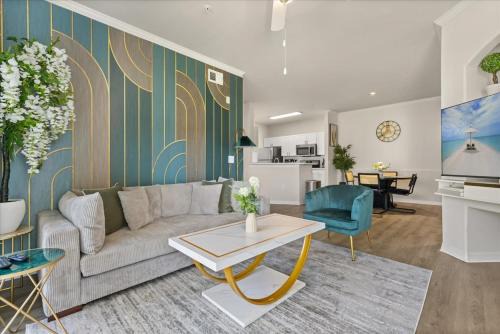 County Line Coalition Apartment | Vista Lagoon Near USF and Moffitt