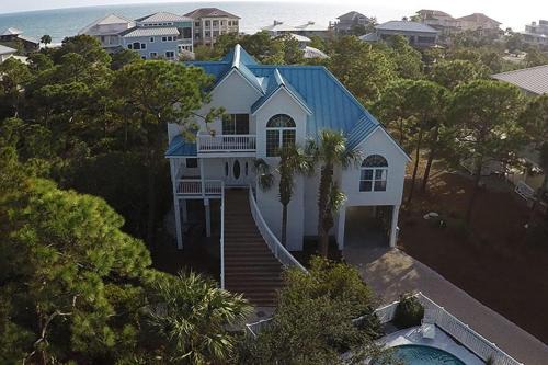 Plantation House | Vitamin Sea