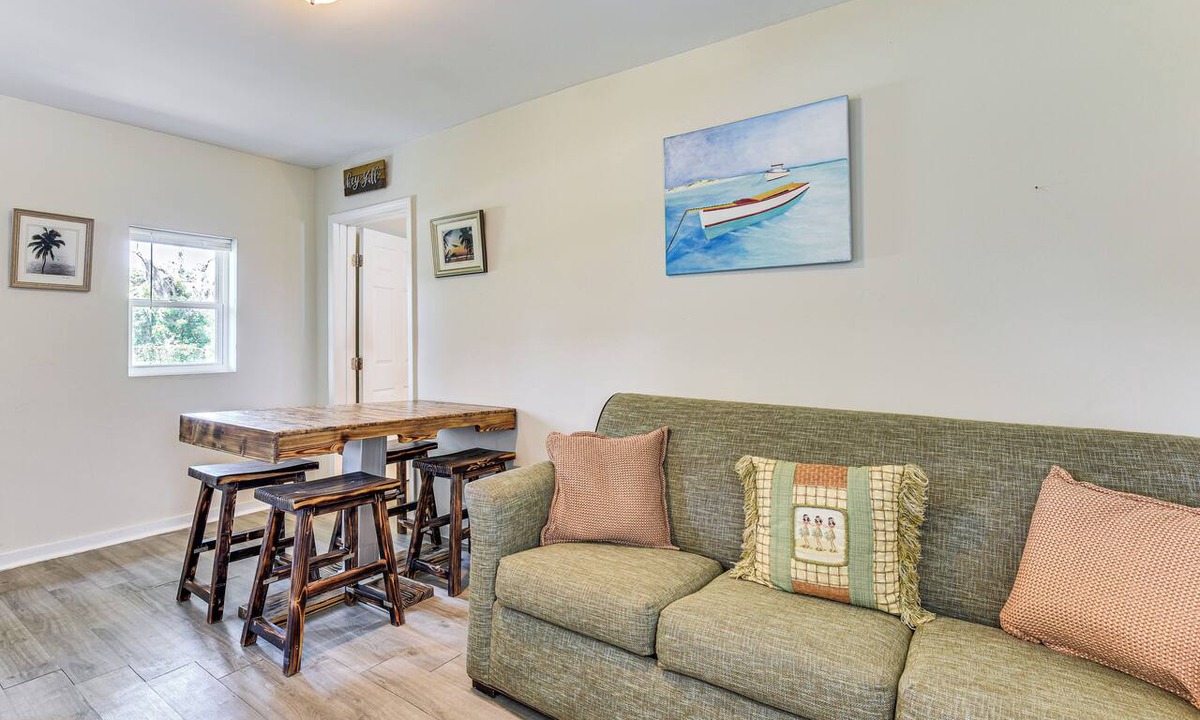 Parker House | Walk to Bay! Retreat Near Beaches & Tyndall AFB
