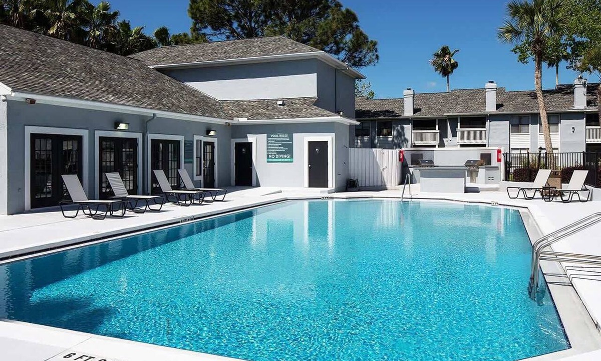 Palm Valley Apartment | Water View, Pool, BBQ & Pet-Friendly